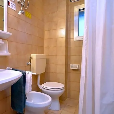 Hotel Gracious Flat With A Big Terrace In Bibione